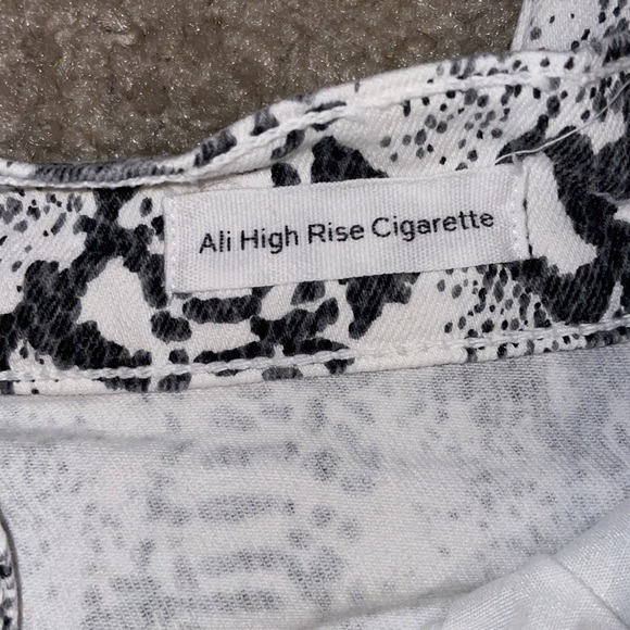 Frame Ali High-Rise Cigarette Python-Print Jeans - Picture 9 of 9